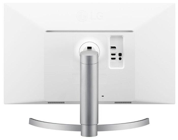 LG 27" 27UL650-W IPS LED 4K, 3840x2160, 5ms, 350cd/m2, Mega DCR, 178°/178°, 2*HDMI, DisplayPort, HDR 400, 60Hz, FreeSync, Headph.Out, HAS, Pivot, Tilt, VESA, Silver-White