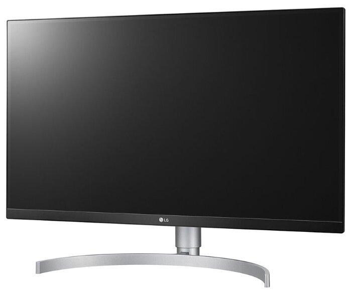 LG 27" 27UL850-W IPS LED 4K, 3840x2160, 5ms, 350cd/m2, 1000:1 (Mega DCR), 178°/178°, HDMI*2, DP, USB-hub, колонки, AMD FreeSync, HAS, Pivot, Tilt, VESA, Silver-White
