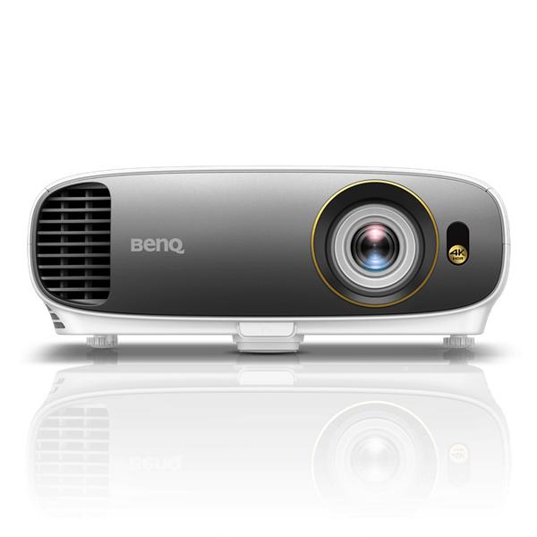 Проектор BenQ W1720 4K UHD (3840x2160) 2000 AL, CineHome - 100%+ Rec.709, RGBRGB, HDR10/HLG,  3D, 1.1X, TR 1.50~1.65, HDMIx2, VGA, USB power, 29dB, White
